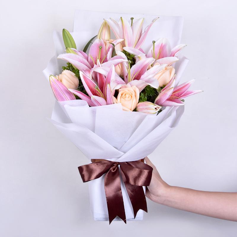 Lily Bouquet